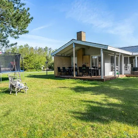Janin - 210m From The Sea In Lolland- Falster And Mon By Interhome *