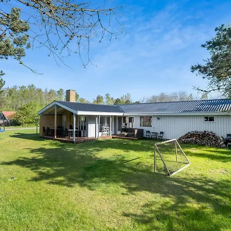 Janin - 210m From The Sea In Lolland- Falster And Mon By Interhome Holiday home Rodby