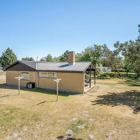 Janin - 210m From The Sea In Lolland- Falster And Mon By Interhome Casa vacanze Rødby